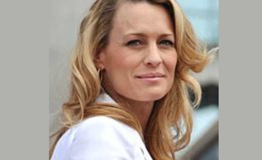 Robin Wright Early Life