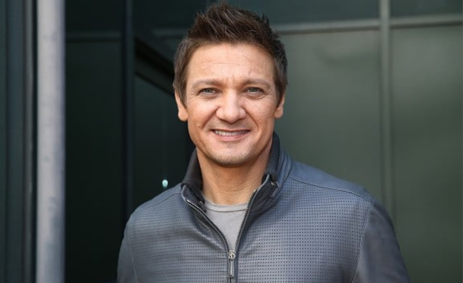 jeremy renner net worth